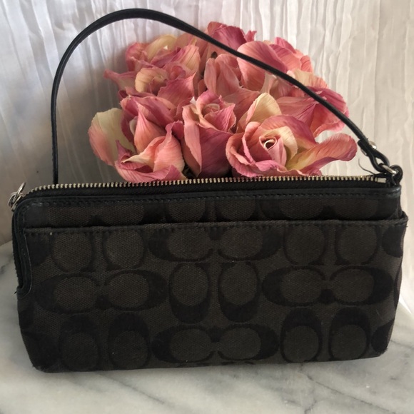 COACH black signature logo large wristlet wallet in canvas & w/ leather accents - Picture 6 of 15